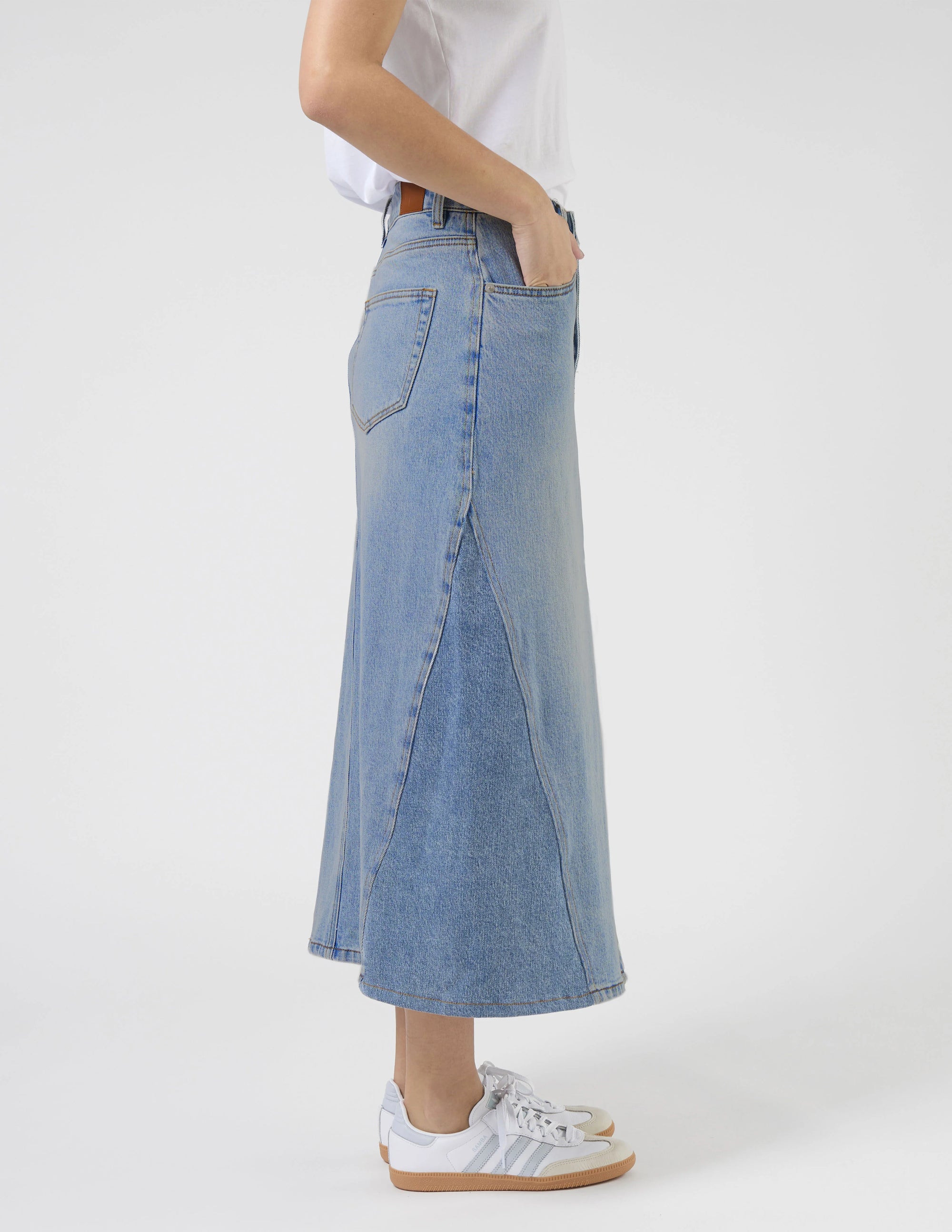 Stella Gemma TAYLAH SKIRT - MID BLUE SS24