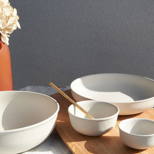 Halo Low Serving Bowl - Oat - Citta